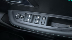 Peugeot 208 1.2 PureTech 100 Allure Premium + 5dr Petrol Hatchback